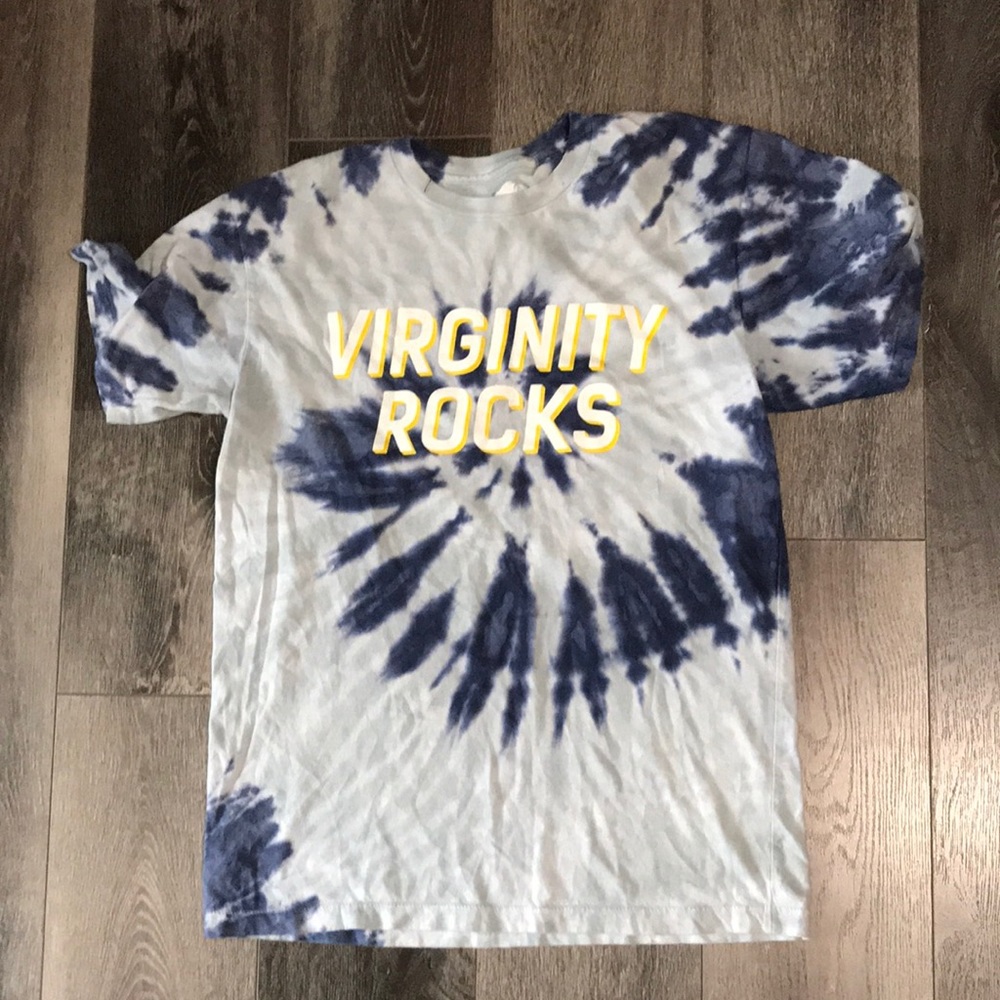 Virginity Rocks - T-Shirt